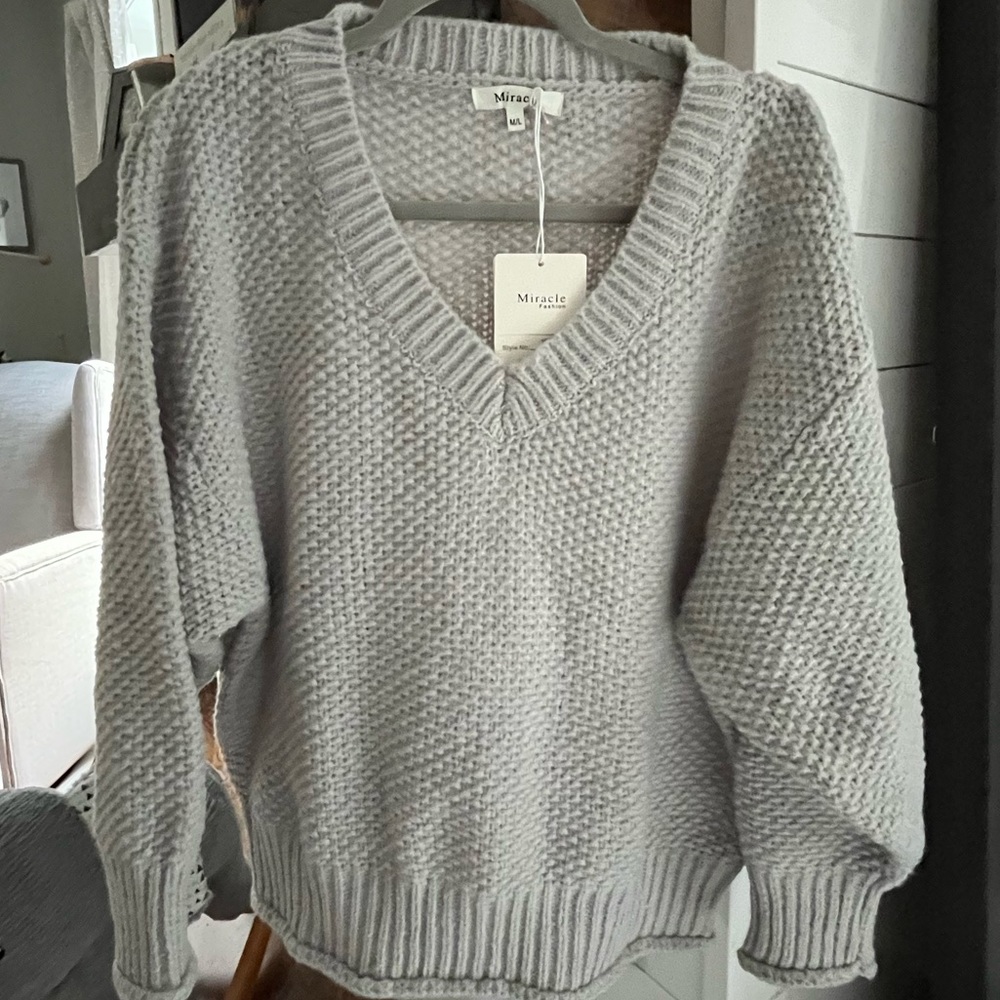 VICI NWT Oversized Gray Sweater